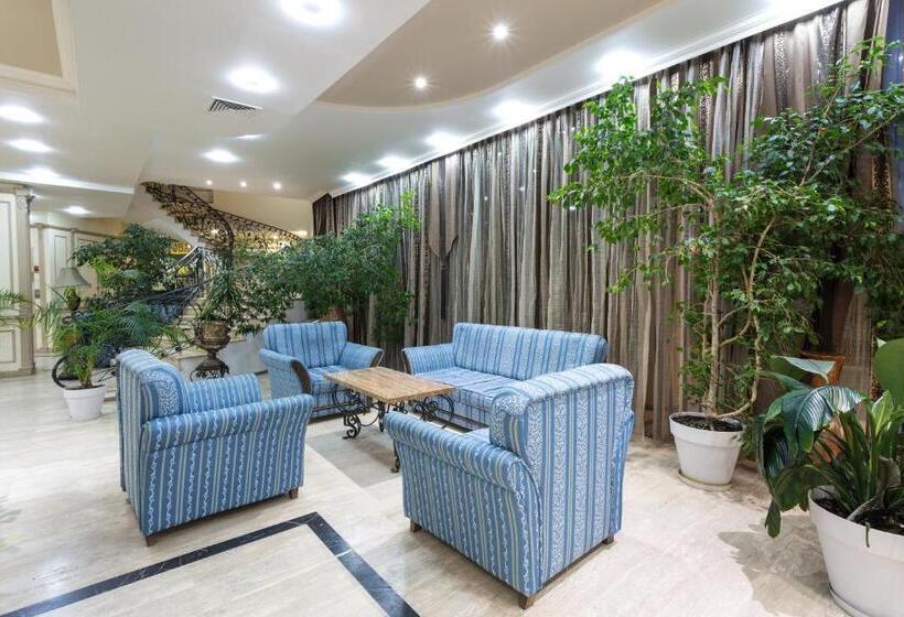 هتل Tiara Beach  All Inclusive