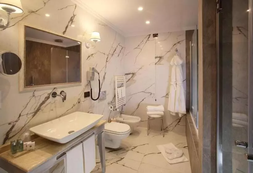 Отель Villa Angela