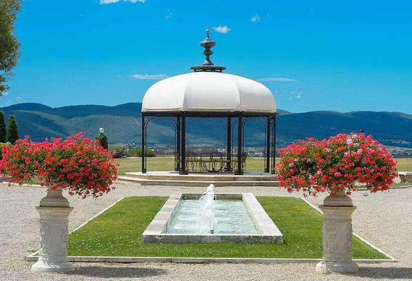 La Bagnaia Golf Resort