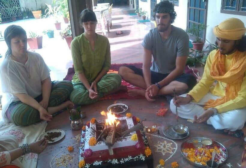 هاستل Rishikesh Sadan