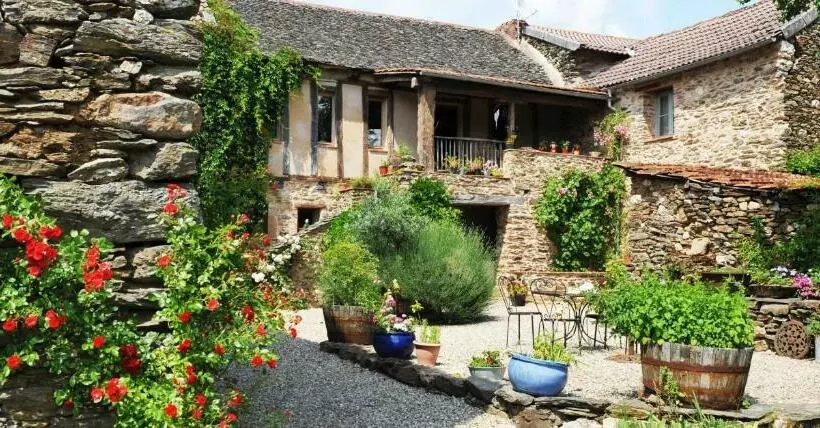 ベッドアンドブレックファースト Chambres D'hôtes Le Puits D'amour