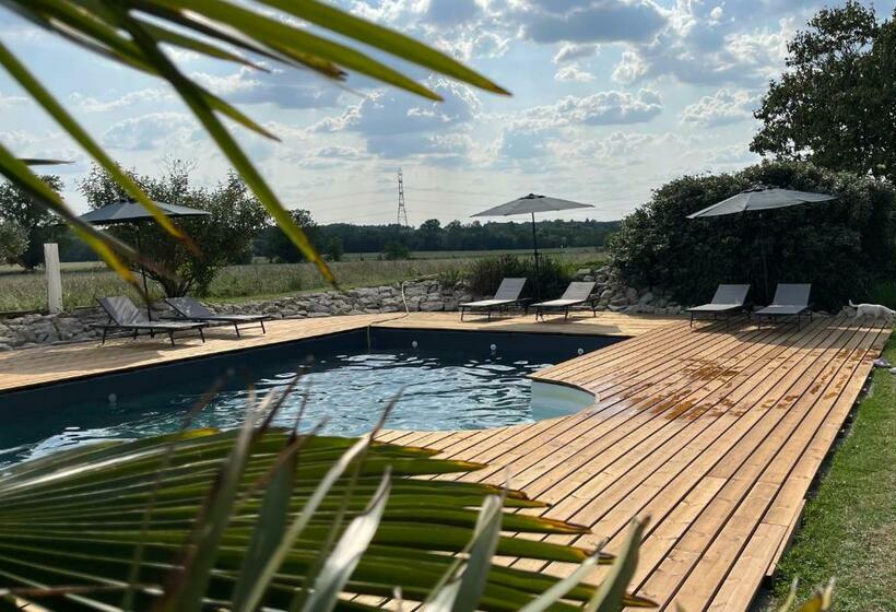 Bed and Breakfast La Grange De La Dupuise