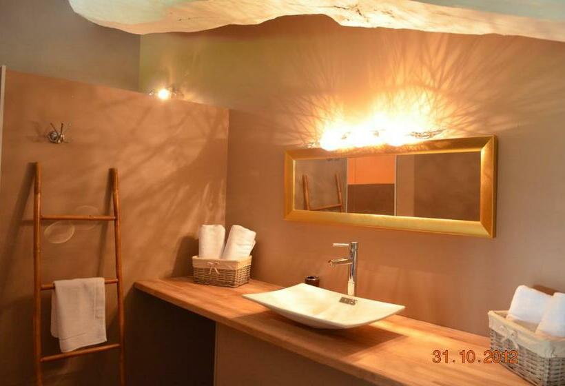 Bed and Breakfast La Grange De La Dupuise