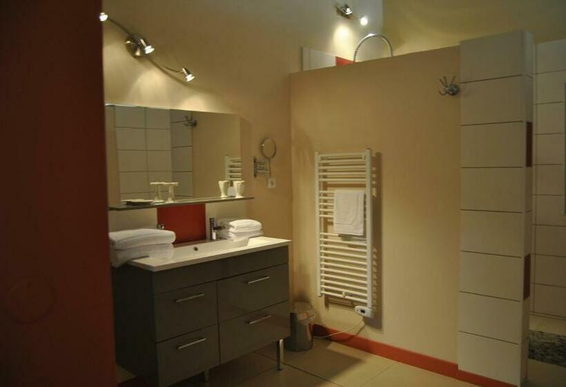 Bed and Breakfast La Grange De La Dupuise