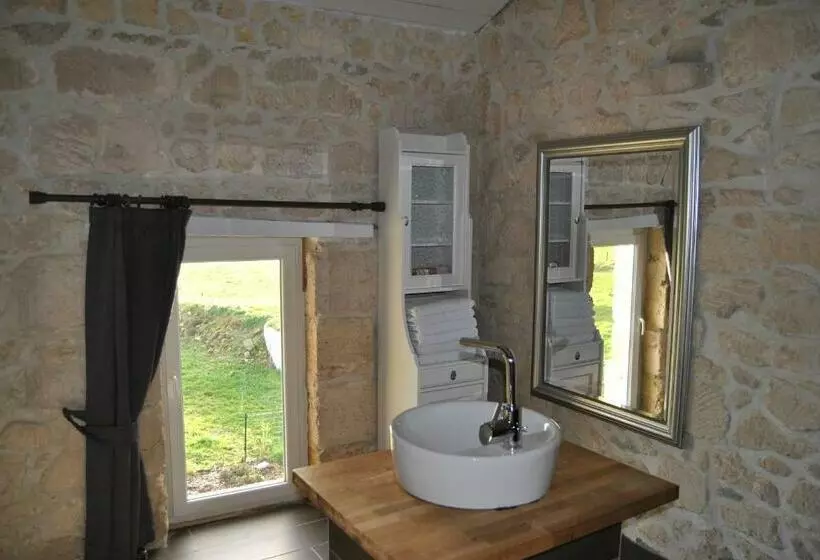 Aamiaismajoitus (B&B) La Grange De La Dupuise