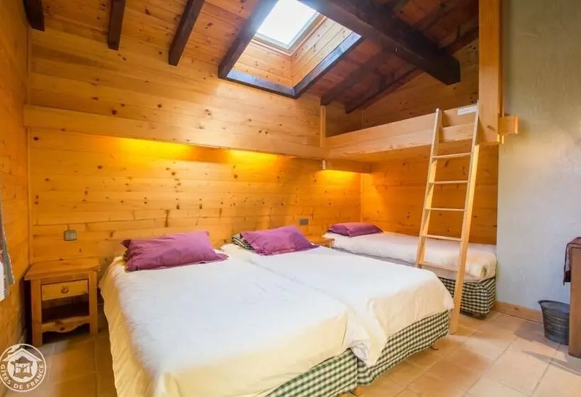 Aamiaismajoitus (B&B) Le Bois Des  Louison