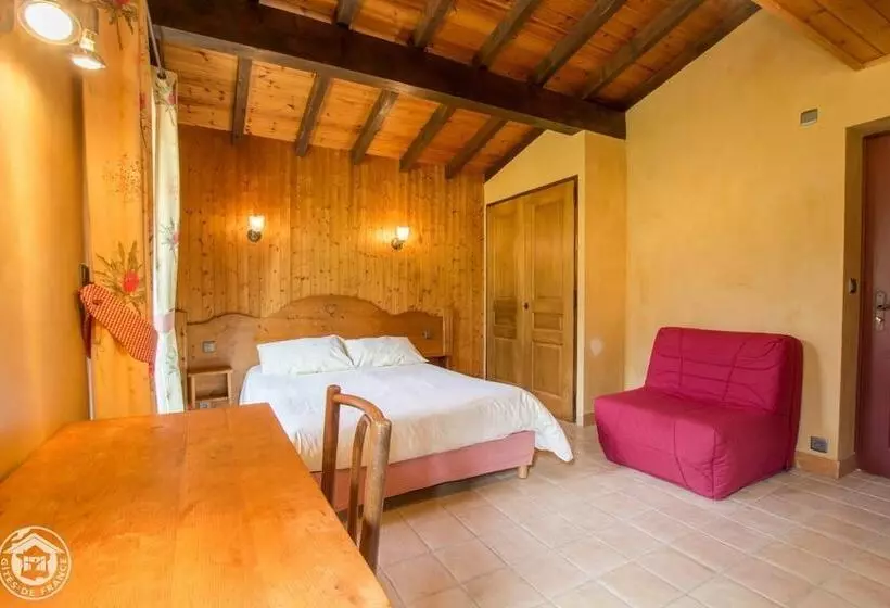 Aamiaismajoitus (B&B) Le Bois Des  Louison