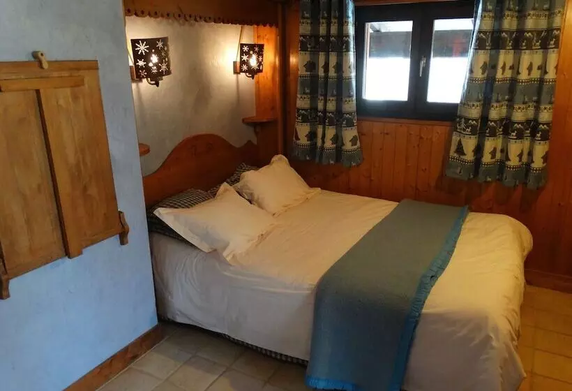 Aamiaismajoitus (B&B) Le Bois Des  Louison