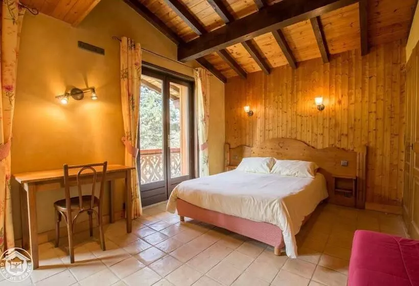 Aamiaismajoitus (B&B) Le Bois Des  Louison