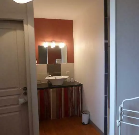 Aamiaismajoitus (B&B) Les Glycines   Domaine Gilles Coperet