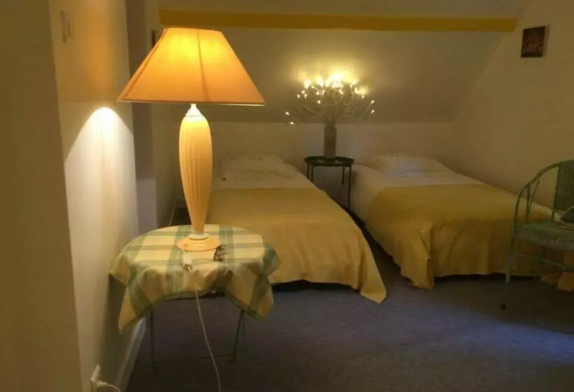 Aamiaismajoitus (B&B) Logis De La Paqueraie