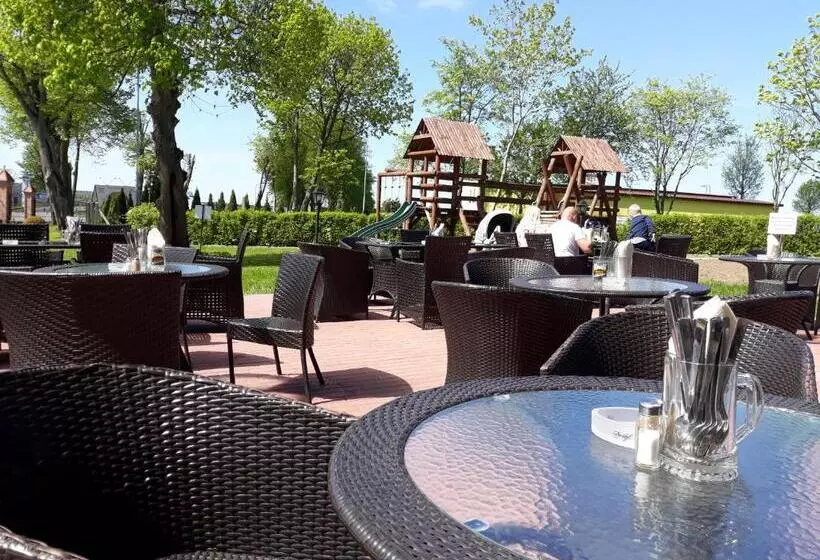 Aamiaismajoitus (B&B) Pałac Spichrz