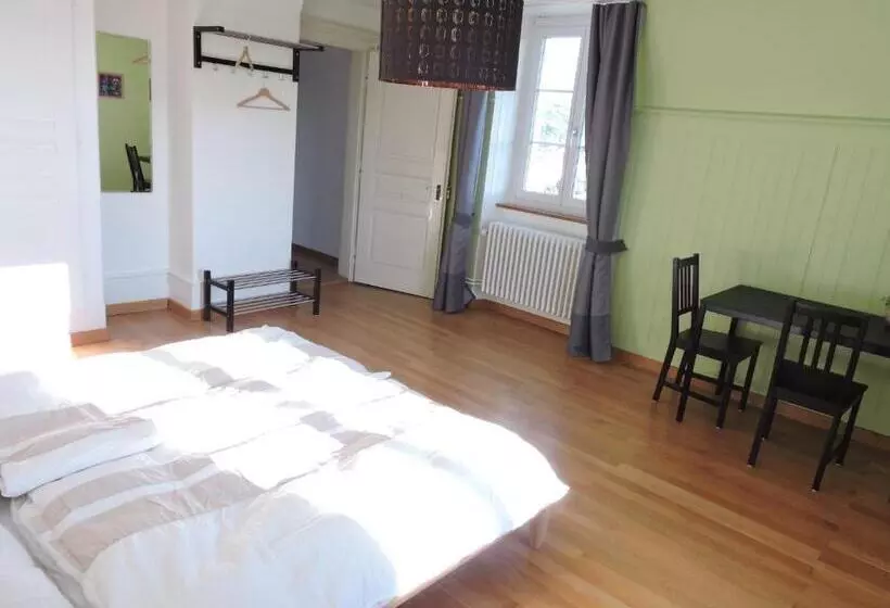 تختخواب و صبحانه Vinita Chambres D'hôtes