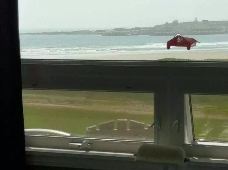 Cape View Motel And Cottages