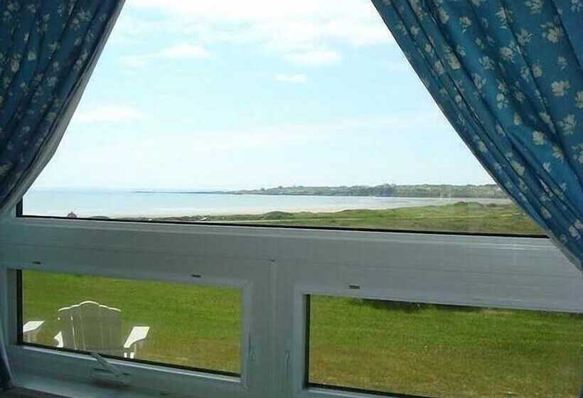 Cape View Motel And Cottages