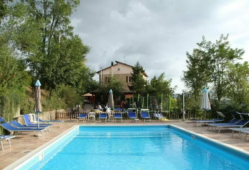 Hotelli Agriturismo Ca' Isotta