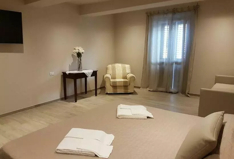 Hotelli Albergo Ristorante Gallo