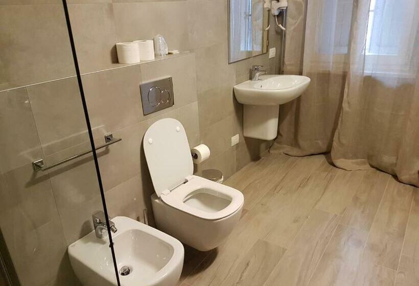 בית מלון כפרי Albergo Ristorante Gallo