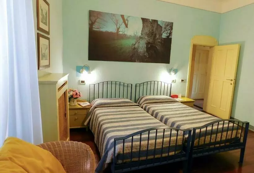 Hotelli Albergo Ristorante Gallo