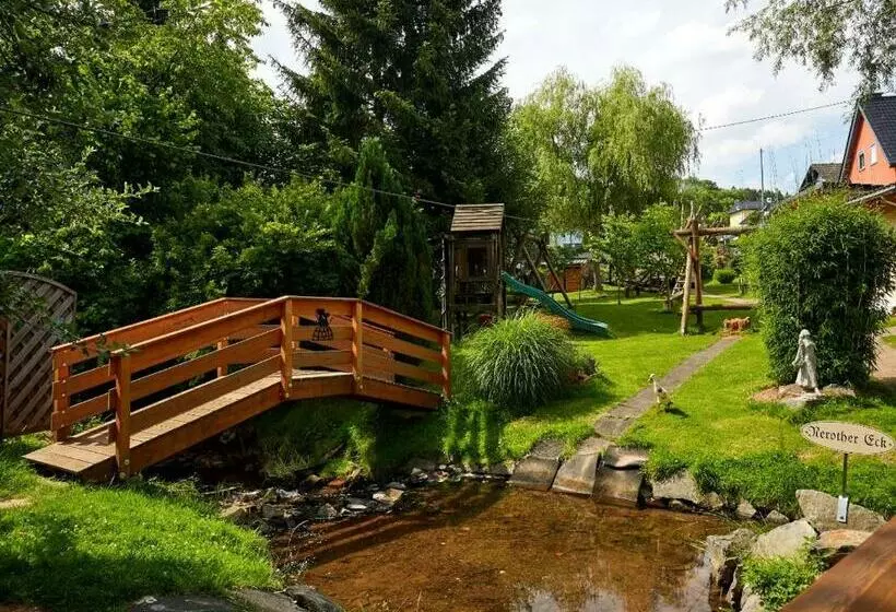 Hotelli Am Eifelsteig