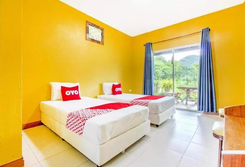 Hotelli Oyo 75347 The First Camp Resort At Khaoyai