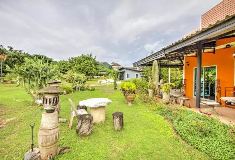 Hotelli Oyo 75347 The First Camp Resort At Khaoyai