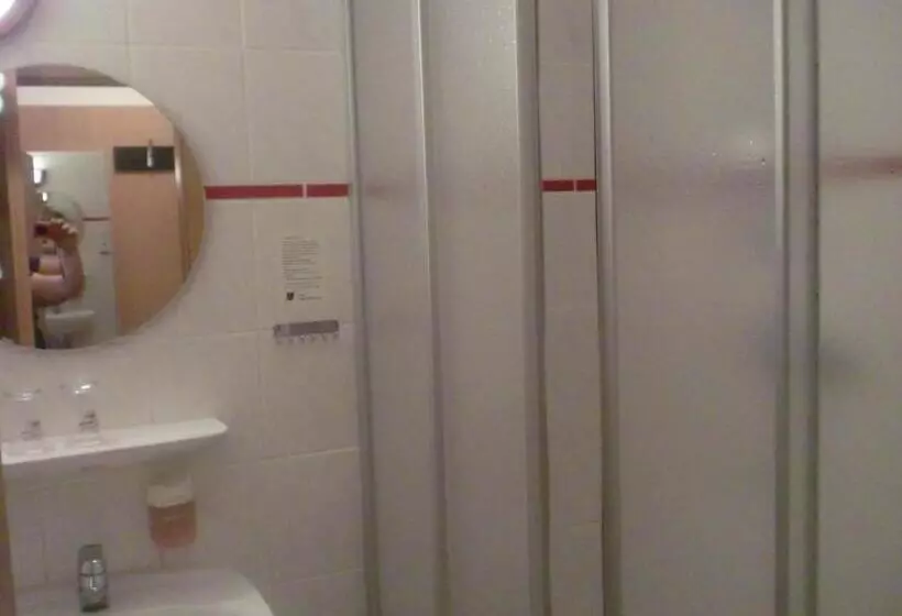 ホテル & Restaurant Zum Firstenstein