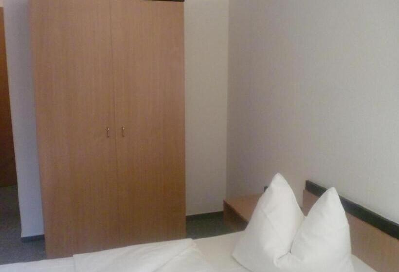 Отель & Restaurant Zum Firstenstein