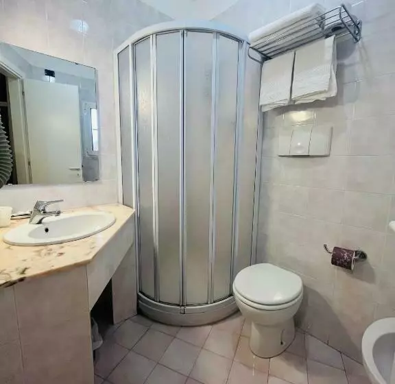 Hotelli Ristorante Montenerone