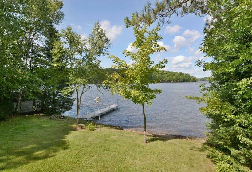 בית מלון כפרי Sandy Shores Condo