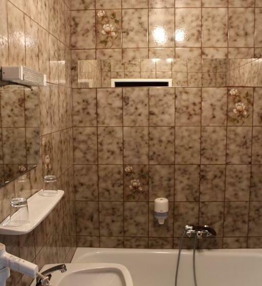 Mohnhotel Bergwirt Schrammel