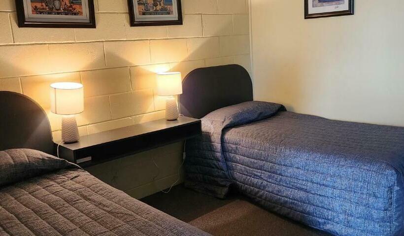 Nanango Antler Motel
