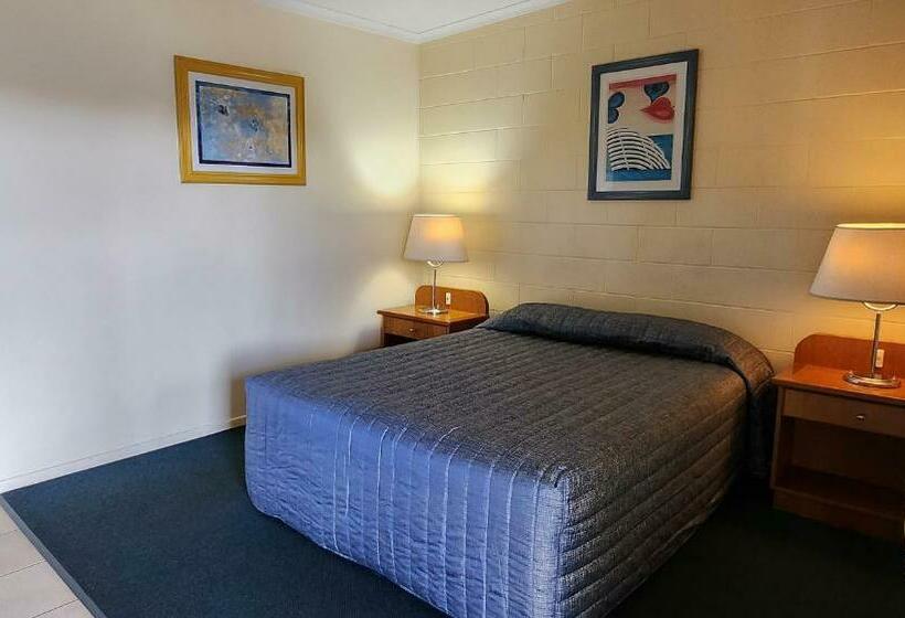 Nanango Antler Motel