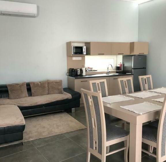 ペンション Bocskai Domb Vendégház