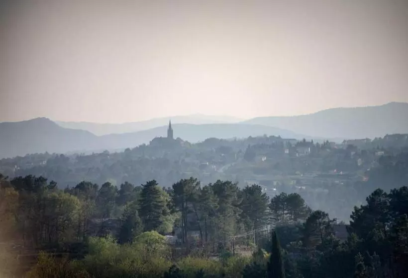 Majatalo Chambres D Hôtes Et Gîtes Le Mas Bleu & Spa Resort