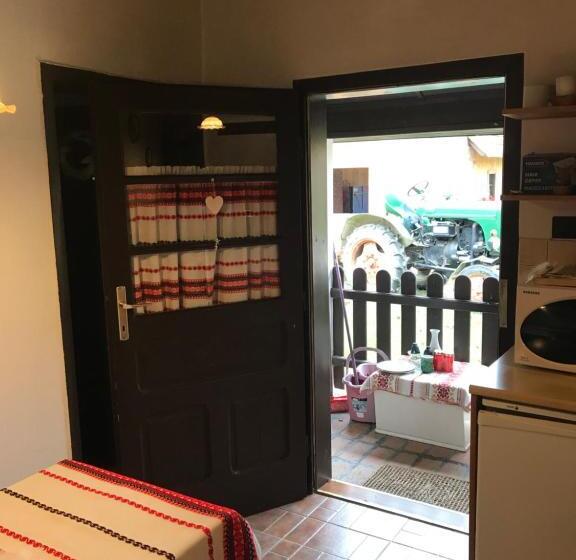 פנסיון Csörgő Vendégházak