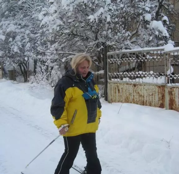 ペンション Hadjibulevata Guest House