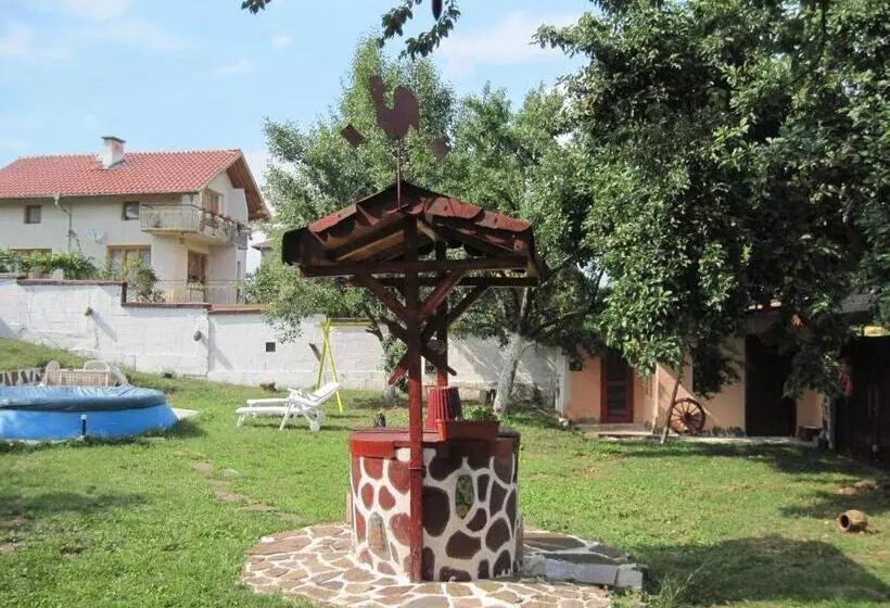 ペンション Hadjibulevata Guest House