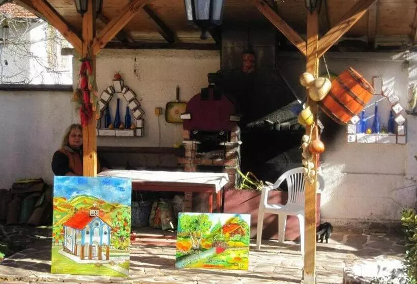 ペンション Hadjibulevata Guest House