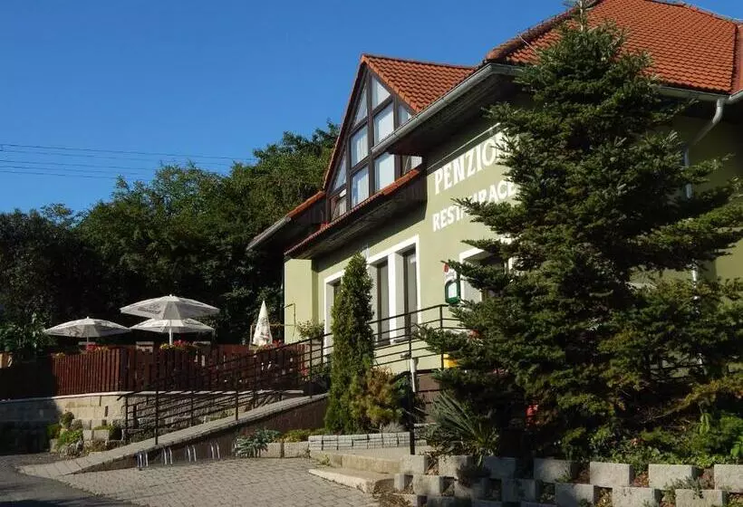 Majatalo Penzion U Kašných