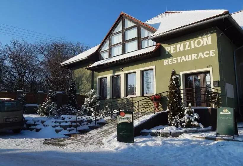 Majatalo Penzion U Kašných