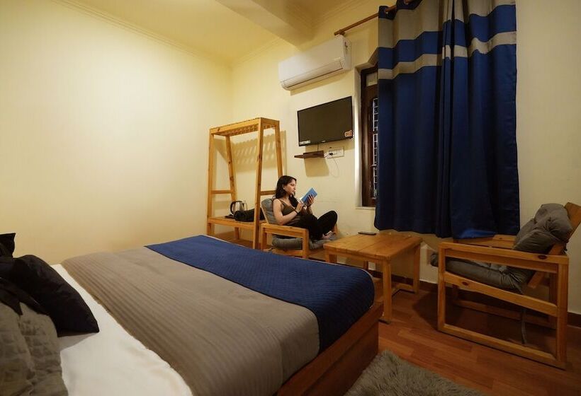 هاستل Shalom Backpackers Rishikesh