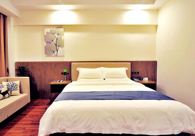 Hotel Greentree Inn Dongfang City Dongfang Avenue High Speed Railway Station Express