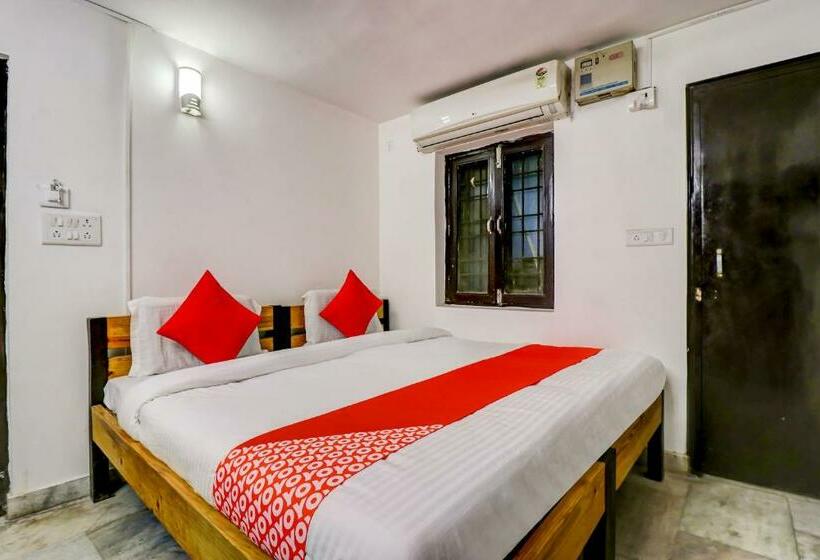 호텔 Oyo 66434  Dhruv Inn