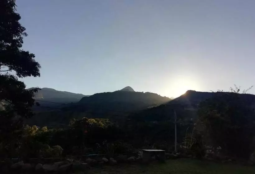 ペンション Alojamiento Rural Jardín Consentido