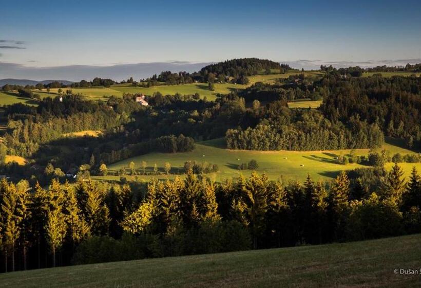 פנסיון Penzion Pohlednička