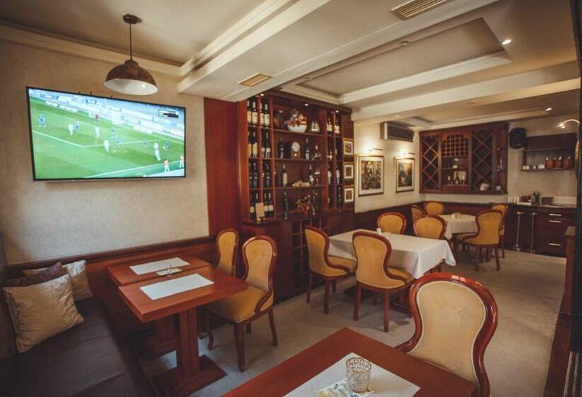 پانسیون Provence Rooms