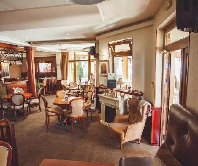 پانسیون Provence Rooms