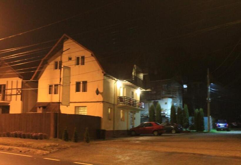 ペンション Vila Casa Ta