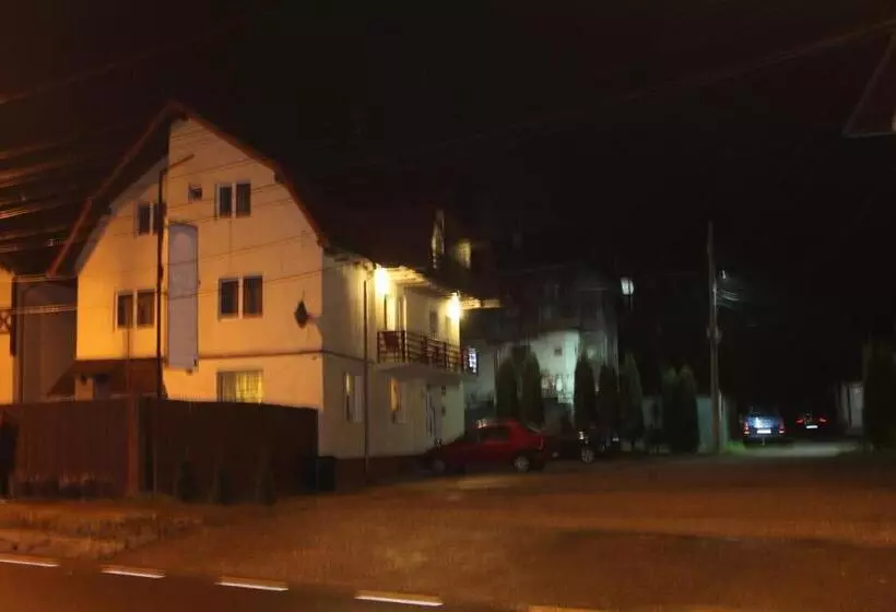 Majatalo Vila Casa Ta